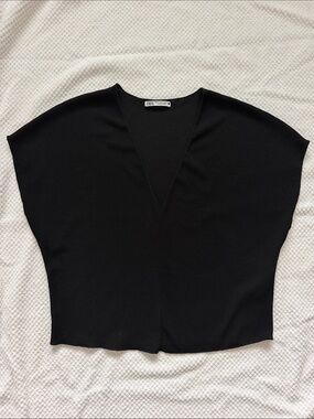 ZARA Black Deep V Boxy Knit Top